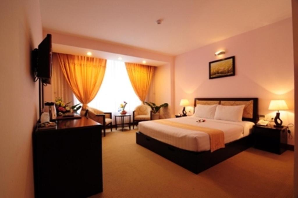 Dong Kinh A Hotel Хошимин Номер фото